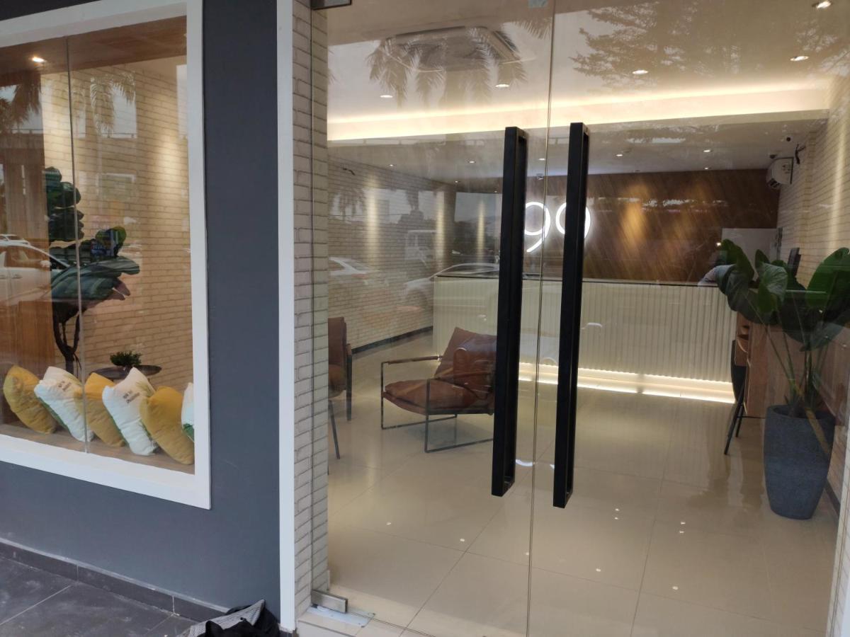 Hotel 99 Seri Kembangan Serdang Buitenkant foto
