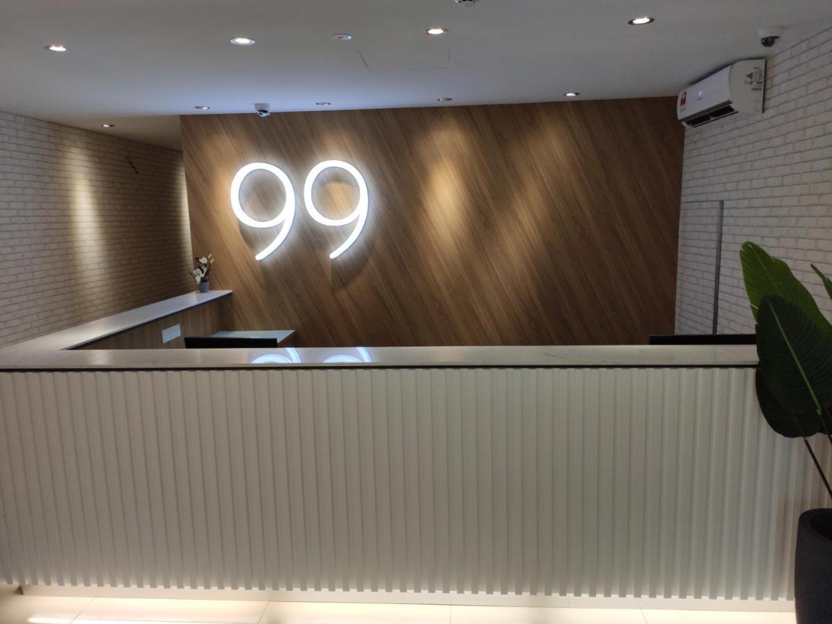 Hotel 99 Seri Kembangan Serdang Buitenkant foto